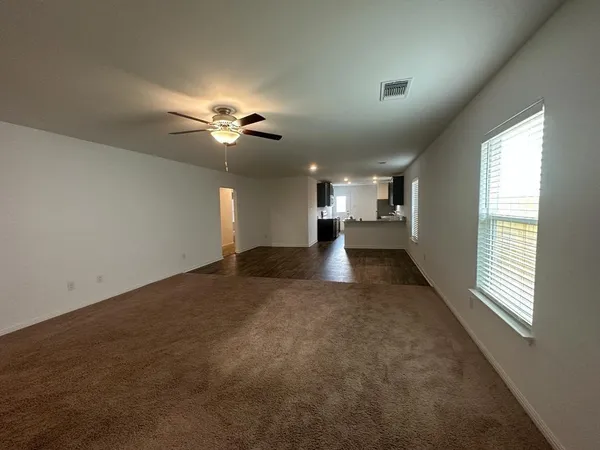 $2,100 | 18300 Speculator Lane, Elgin, TX 78621