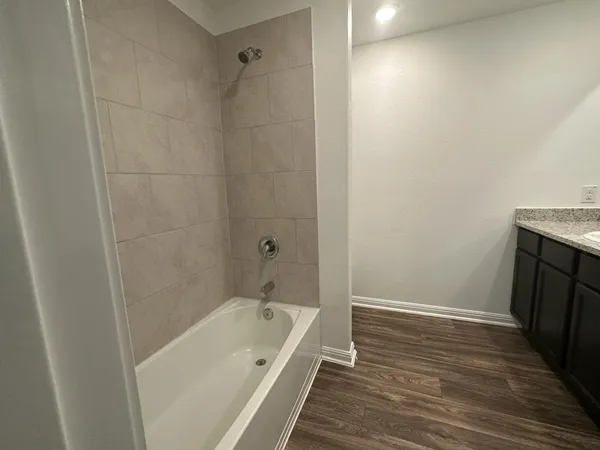 $2,100 | 18300 Speculator Lane, Elgin, TX 78621