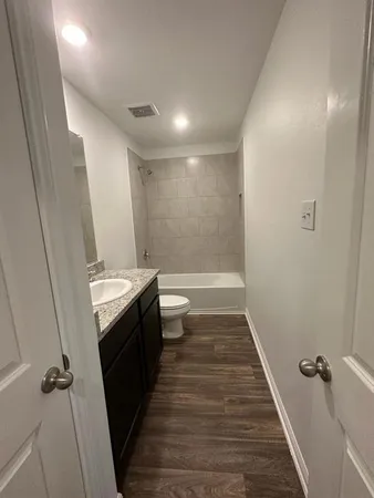 $2,100 | 18300 Speculator Lane, Elgin, TX 78621