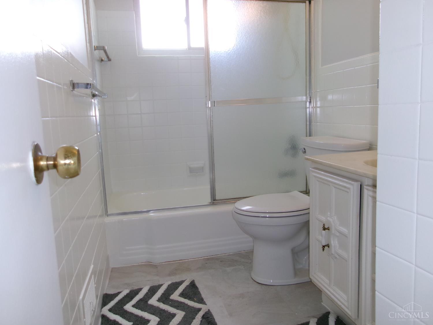10903 Sharondale Road Sharonville, OH 45241 - Photo 13 of 19