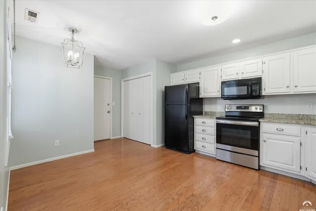 $240,000 | 4624 Hearthside Drive, Lawrence, KS 66049