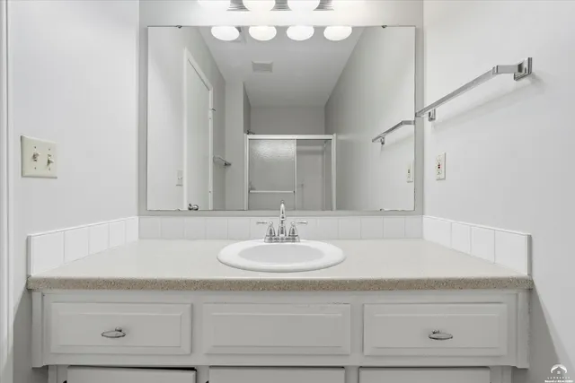 $240,000 | 4624 Hearthside Drive, Lawrence, KS 66049