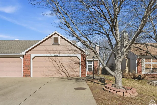 $240,000 | 4624 Hearthside Drive, Lawrence, KS 66049