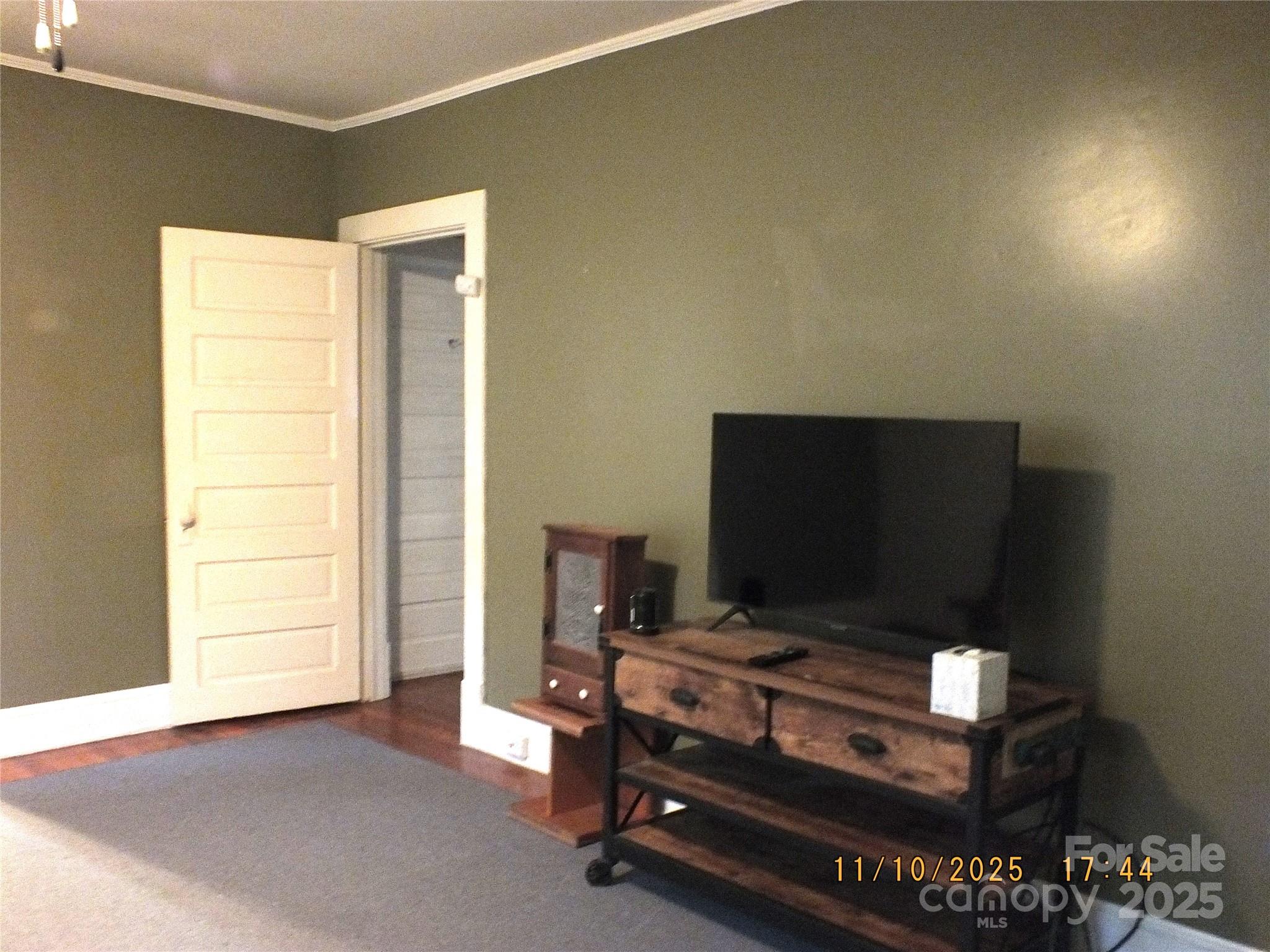 5034 State Rd S-29-20 Heath Springs, SC 29058 - Photo 14 of 43 a living room with furniture and a flat screen tv
