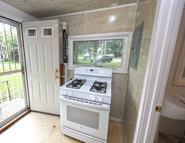 $499,900 | 67003 Lakeshore Drive, Dowagiac, MI 49047