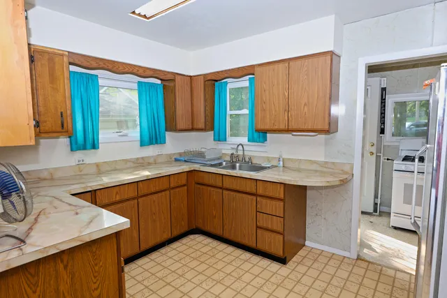 $499,900 | 67003 Lakeshore Drive, Dowagiac, MI 49047