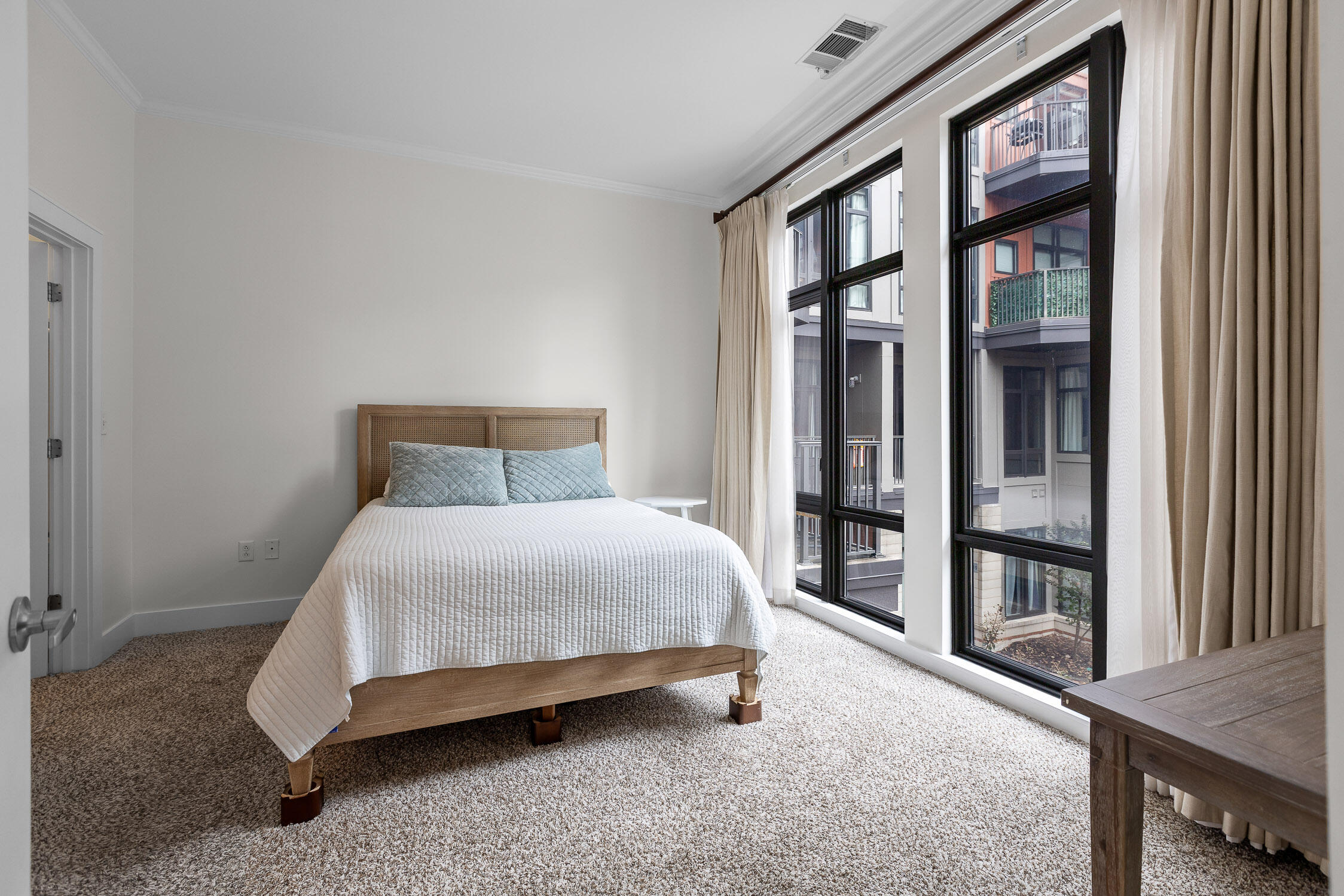 129 Walnut Street, Unit 122 Chattanooga, TN 37403 - Photo 16 of 73 Primary Bedroom