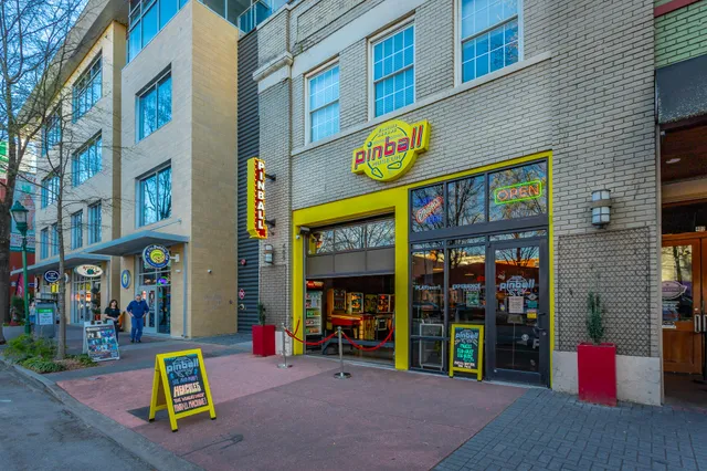 $400,000 | 129 Walnut Street, Unit 122, Chattanooga, TN 37403