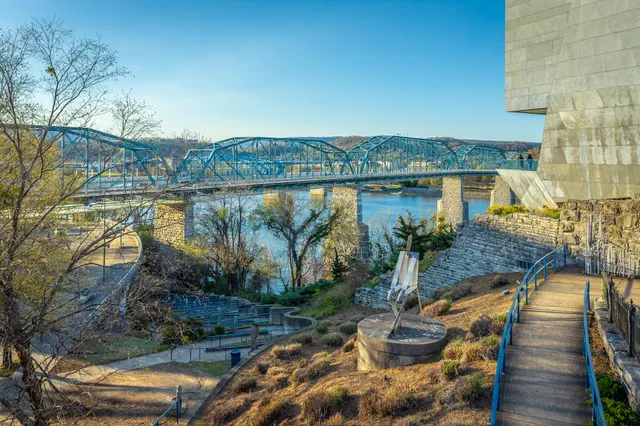 $400,000 | 129 Walnut Street, Unit 122, Chattanooga, TN 37403