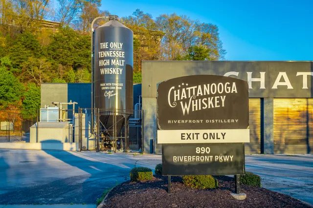 $400,000 | 129 Walnut Street, Unit 122, Chattanooga, TN 37403