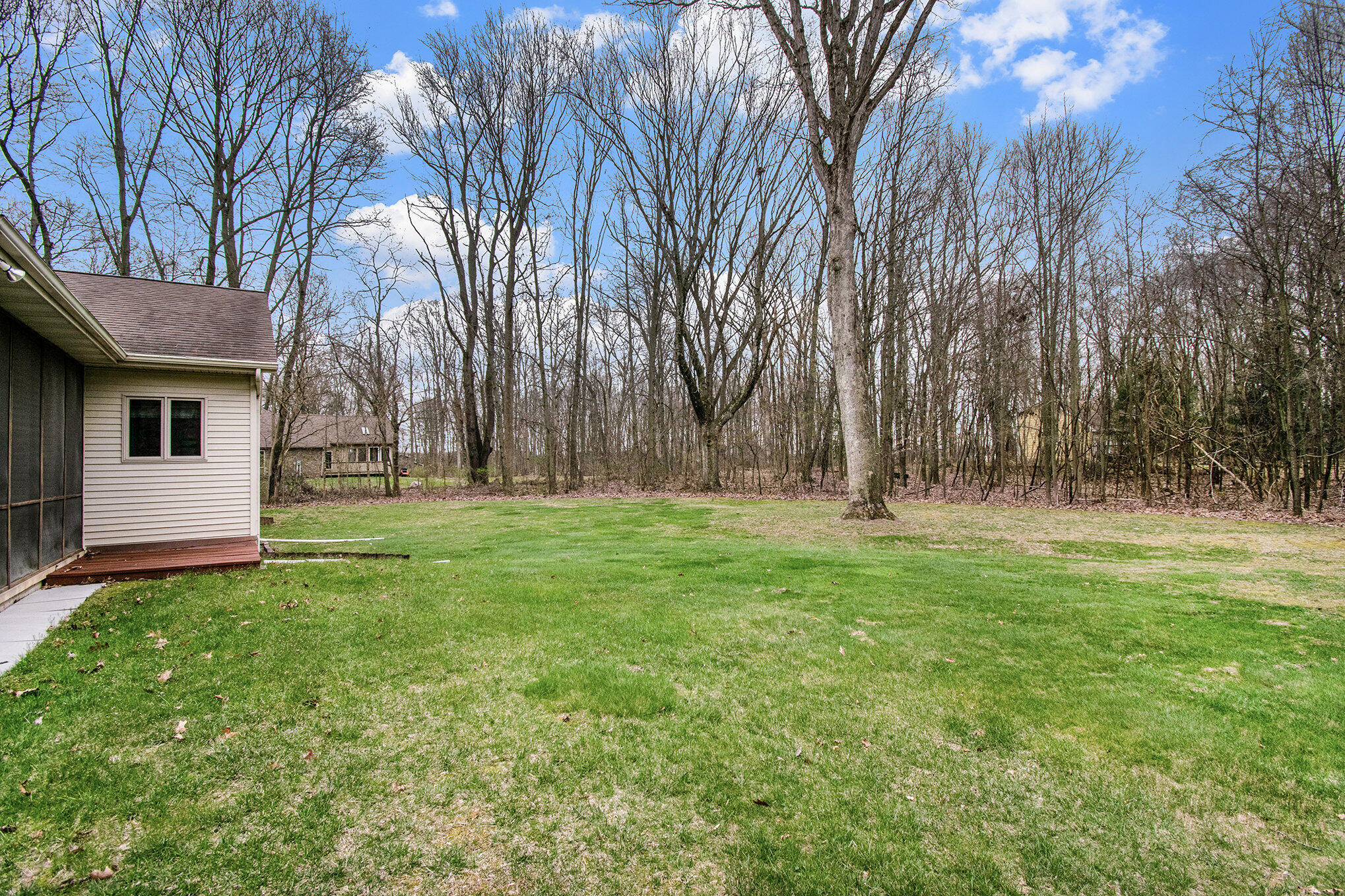 13055 11B Road Plymouth, IN 46563 - Photo 9 of 36 2038x1359