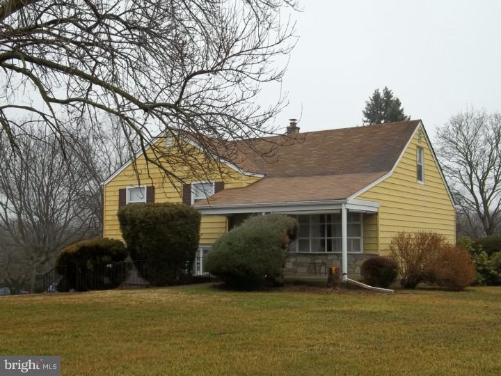 109 Apple Hill Road Hatboro, PA 19040 - Photo 1 of 14 Gallery Image 1