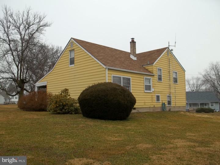 109 Apple Hill Road Hatboro, PA 19040 - Photo 13 of 14 Gallery Image 13