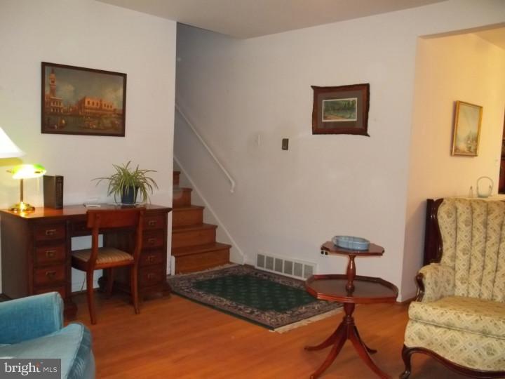 109 Apple Hill Road Hatboro, PA 19040 - Photo 6 of 14 Gallery Image 6