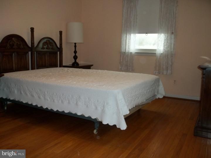 109 Apple Hill Road Hatboro, PA 19040 - Photo 9 of 14 Gallery Image 9