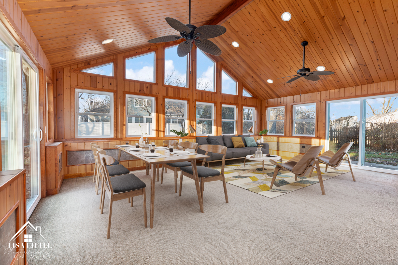 6S230 Concord Road Naperville, IL 60540 - Photo 18 of 42 a living room with patio furniture and a large window