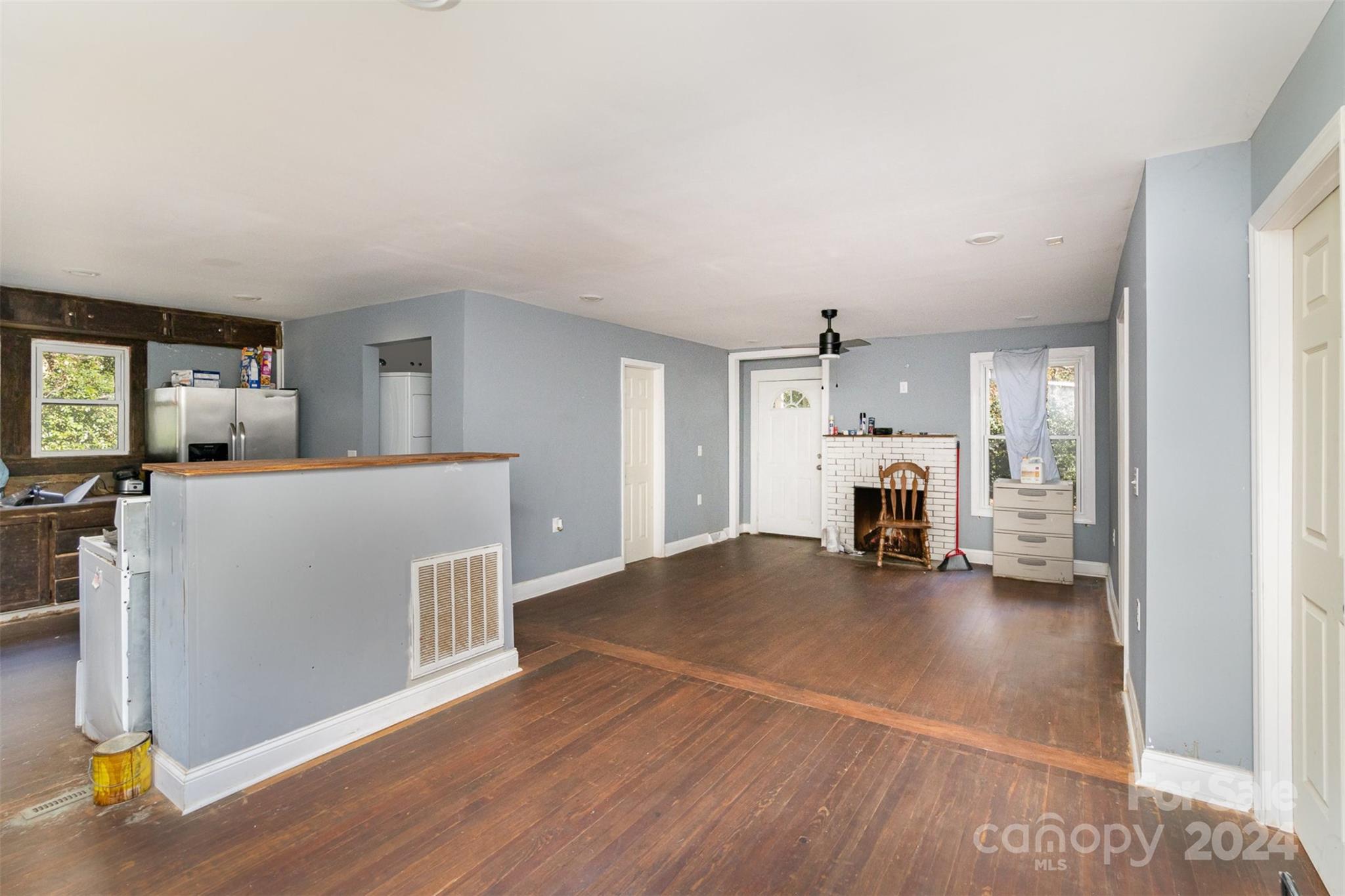Gallery Image 6