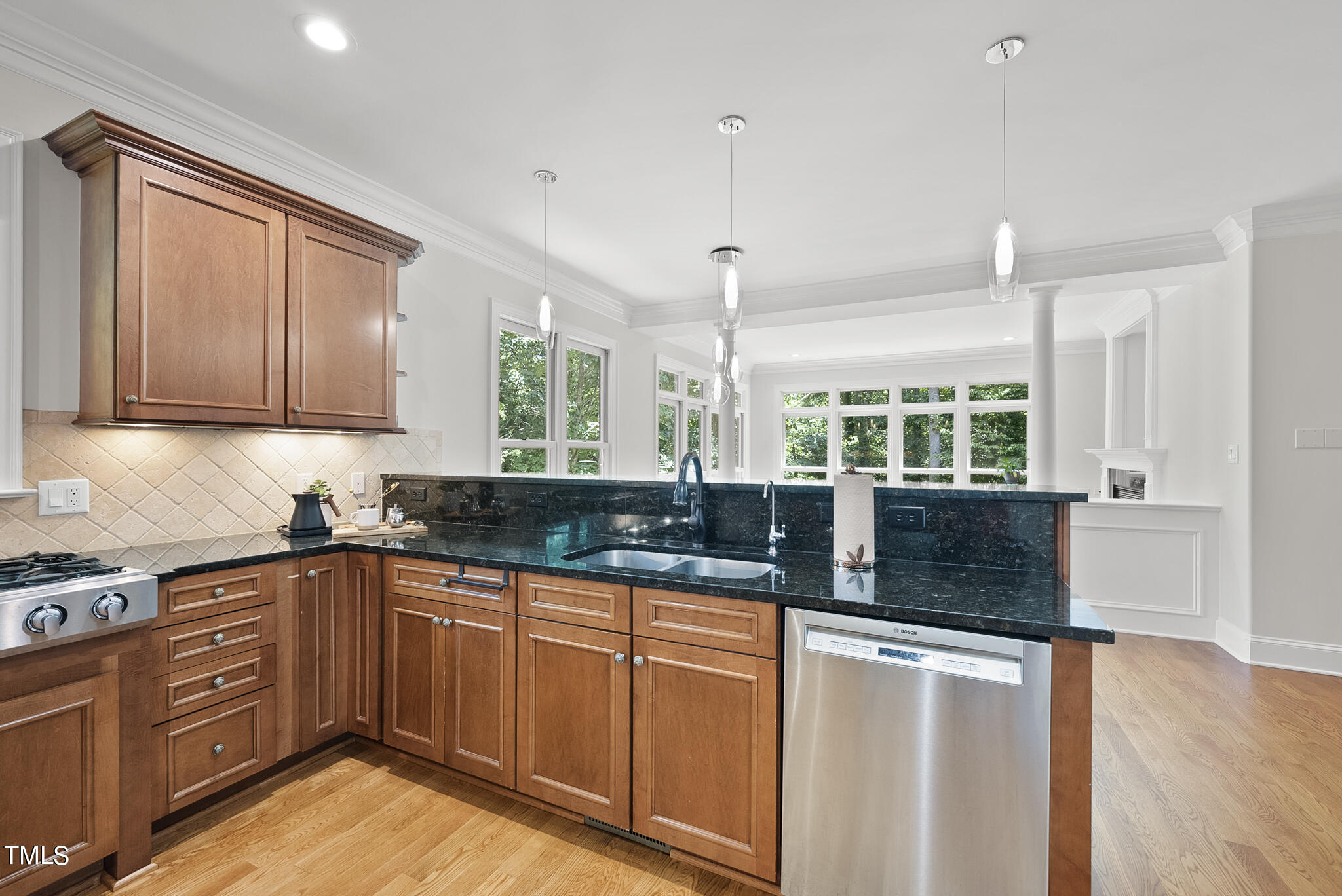 8412 Norman Estates Way Raleigh, NC 27613 - Photo 26 of 77 Bar Seating