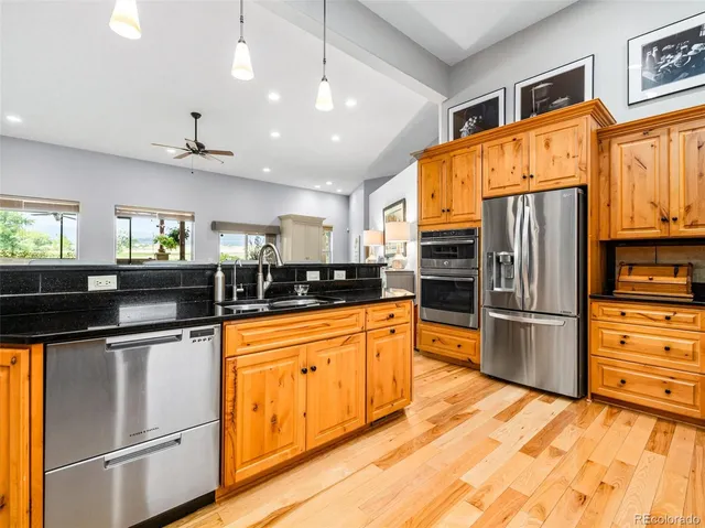 $649,900 | 1 Bay Meadows, Colorado City, CO 81019