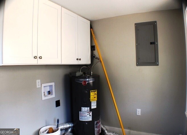 1007 Burch Street Cadwell, GA 31009 - Photo 15 of 25 a view of cupboard