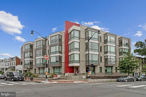 $425,000 | 1500 Pennsylvania Ave. Southeast, Unit 407, Washington, DC 20003