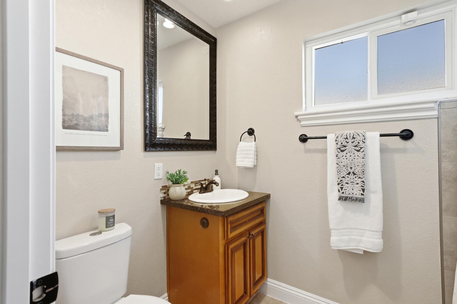 2247 Whistler Way Rancho Cordova, CA 95670 - Photo 14 of 32