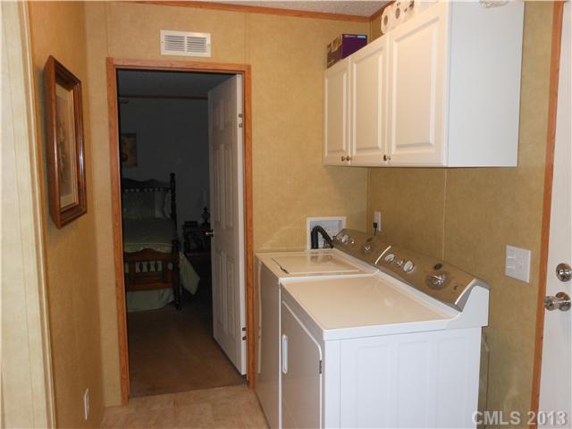 153 Jenkins Road Pageland, SC 29728 - Photo 8 of 13