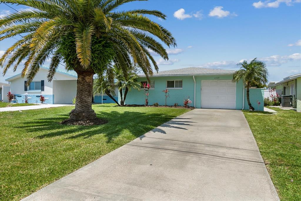 4523 Topsail Trail New Port Richey, FL 34652 - Photo 1 of 1