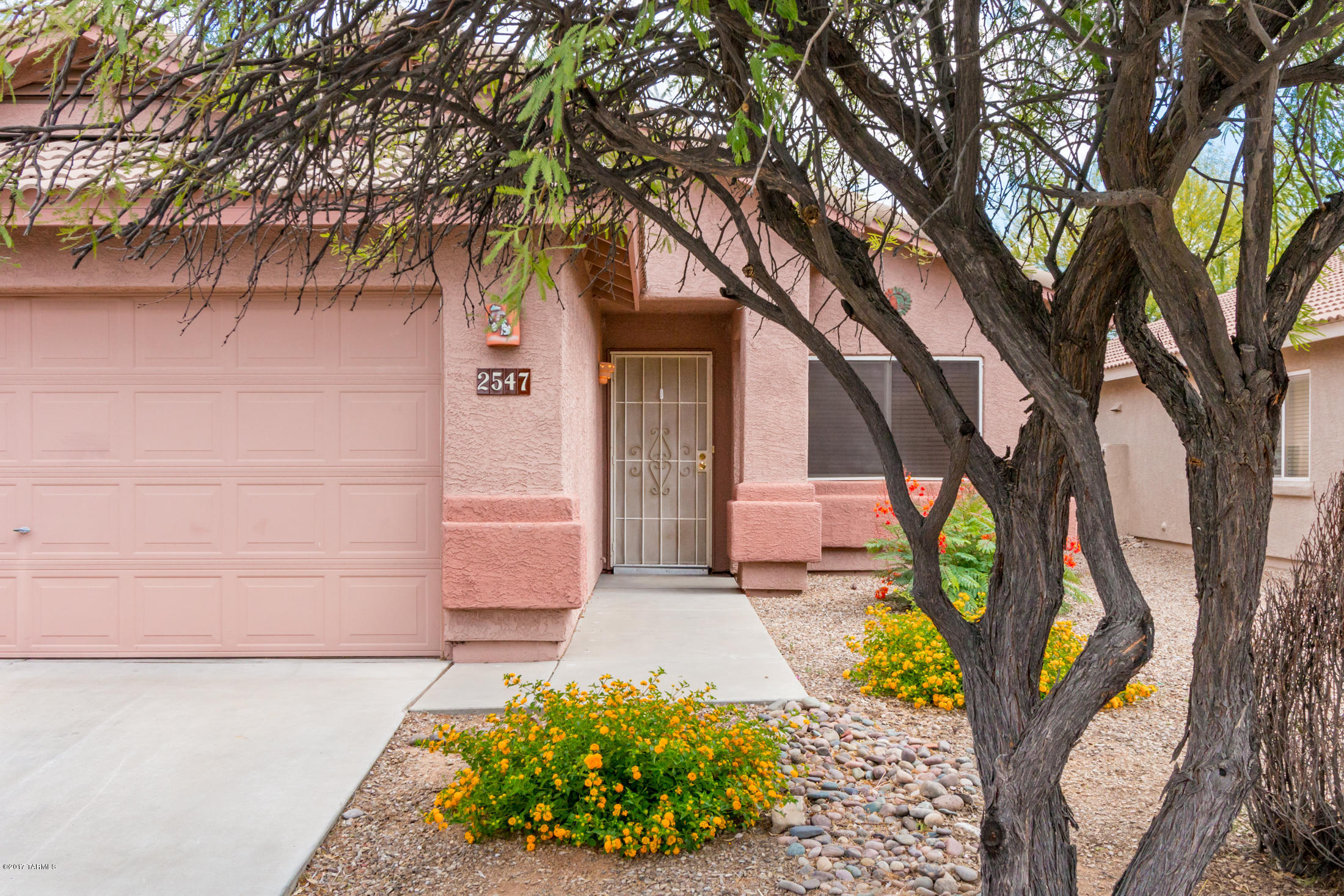 2547 Chisel Court Tucson, AZ 85755 - Photo 2 of 31