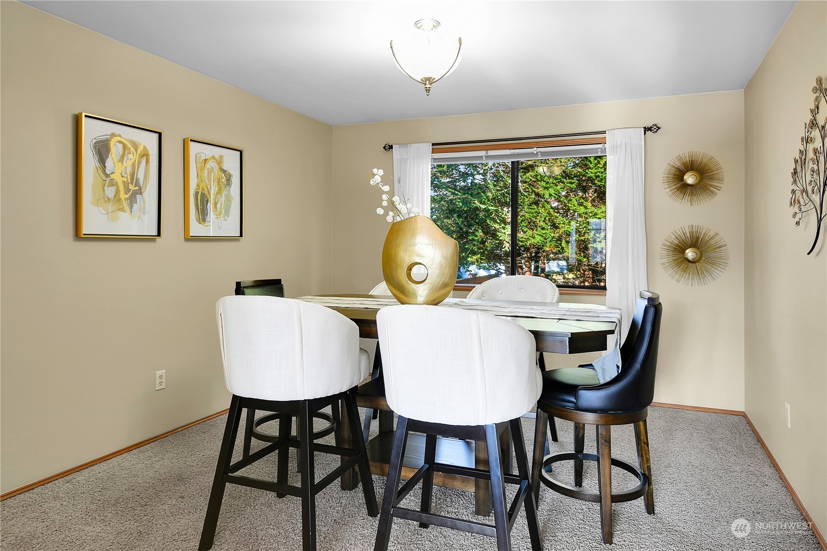 13404 Southeast 198th Street Renton, WA 98058 - Photo 5 of 27 Gallery Image 5