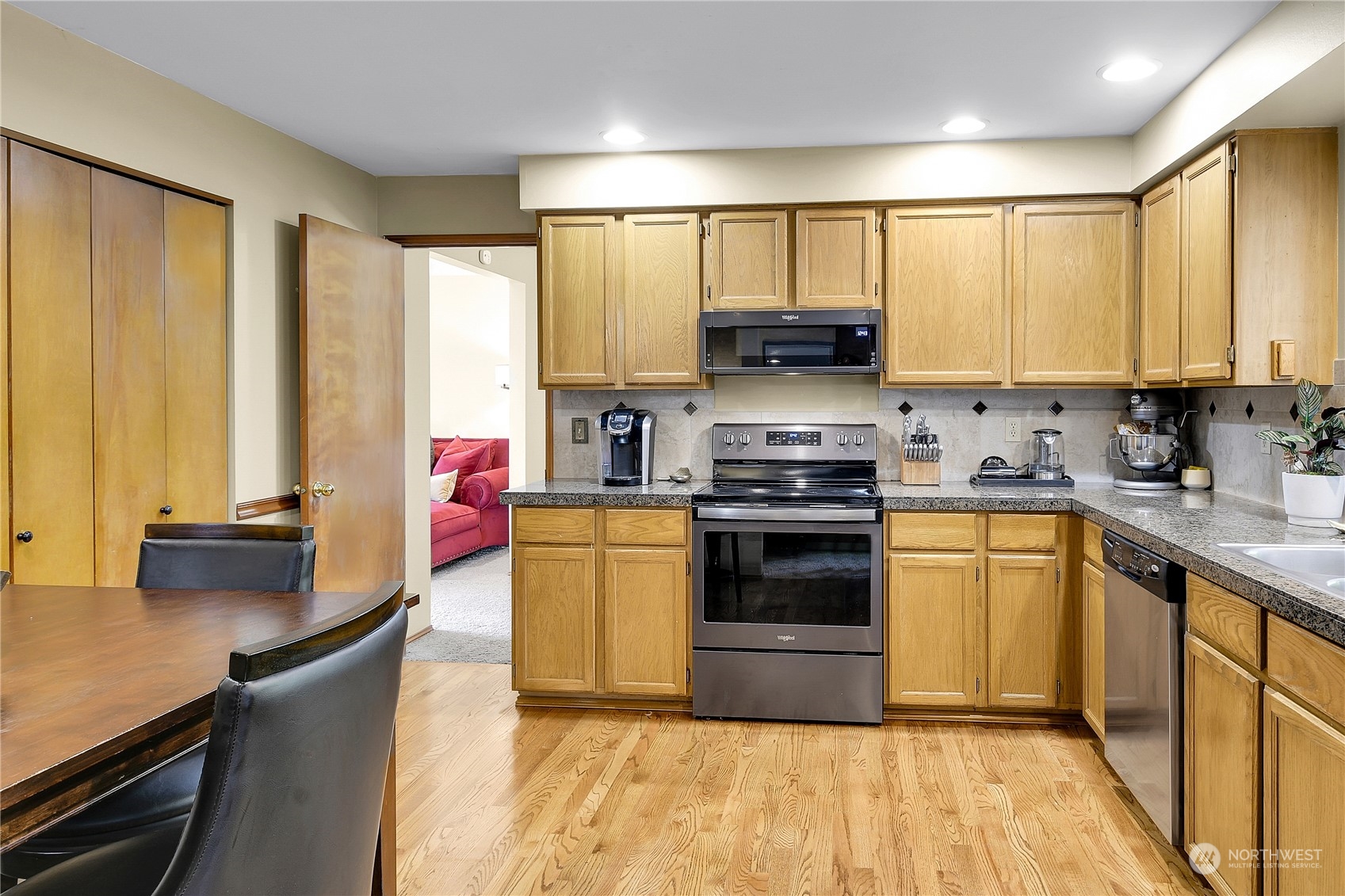13404 Southeast 198th Street Renton, WA 98058 - Photo 8 of 27 Gallery Image 8