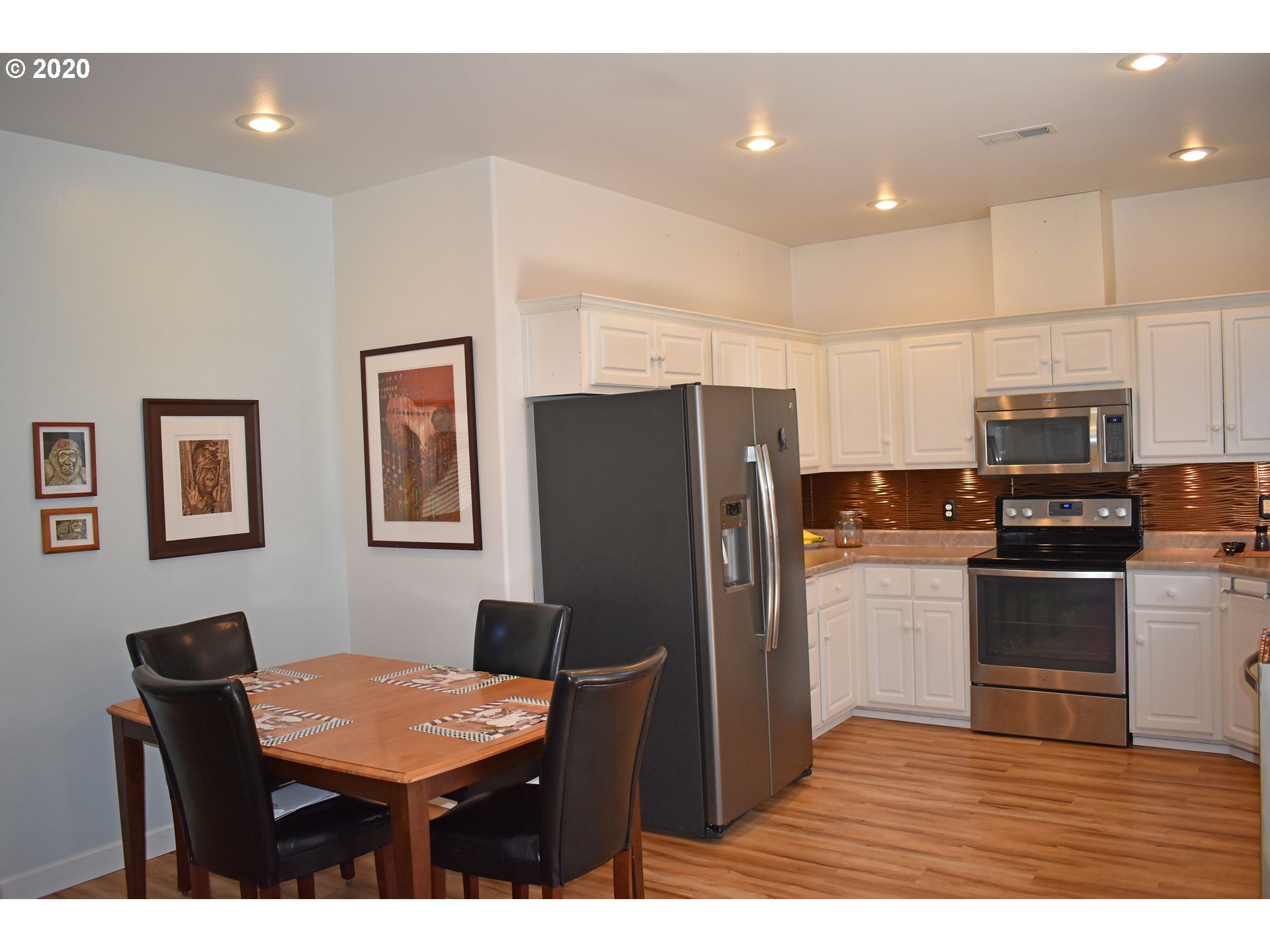 1616 Riley Lane Eugene, OR 97402 - Photo 11 of 23 Gallery Image 11