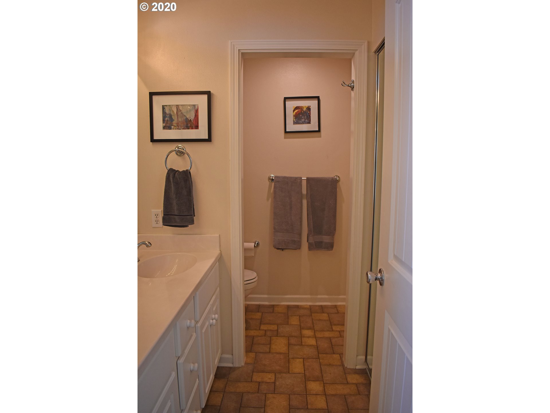 1616 Riley Lane Eugene, OR 97402 - Photo 17 of 23 Gallery Image 17