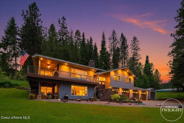 $825,000 | 380 Electric Avenue, Kingston, ID 83839
