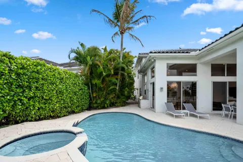 $3,500,000 | 4169 Briarcliff Circle, Boca Raton, FL 33496