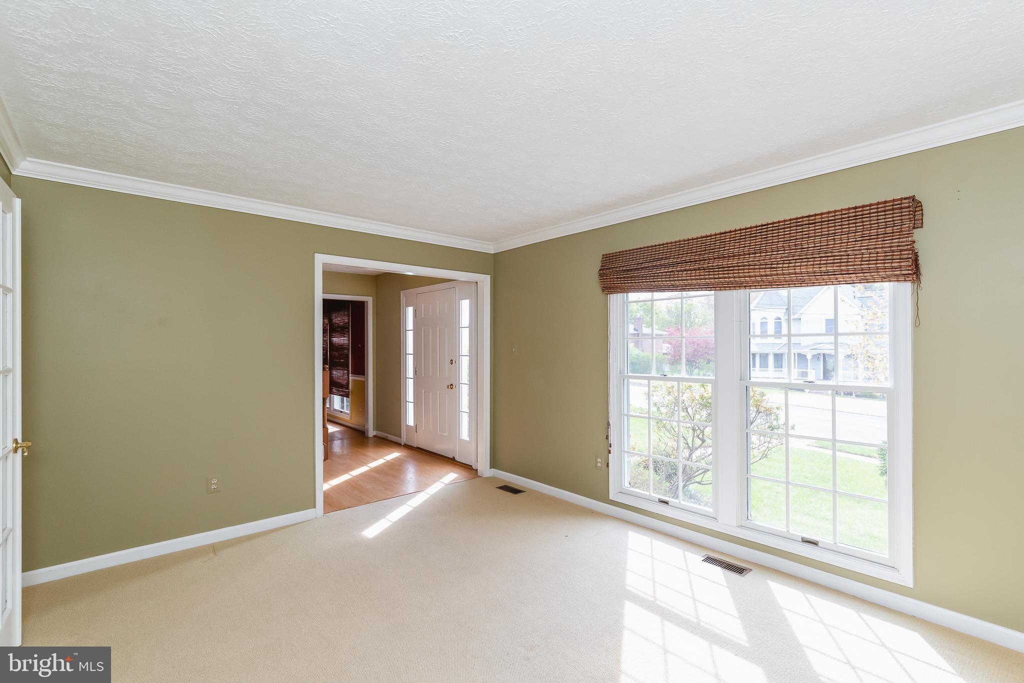 9202 Bretton Reef Road Baltimore, MD 21234 - Photo 4 of 54 To you left large formal style living room