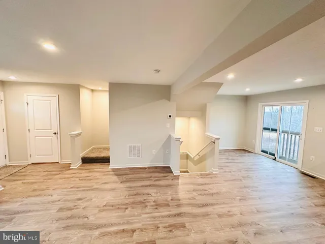 $2,200 | 35178 Sara Court, Locust Grove, VA 22508