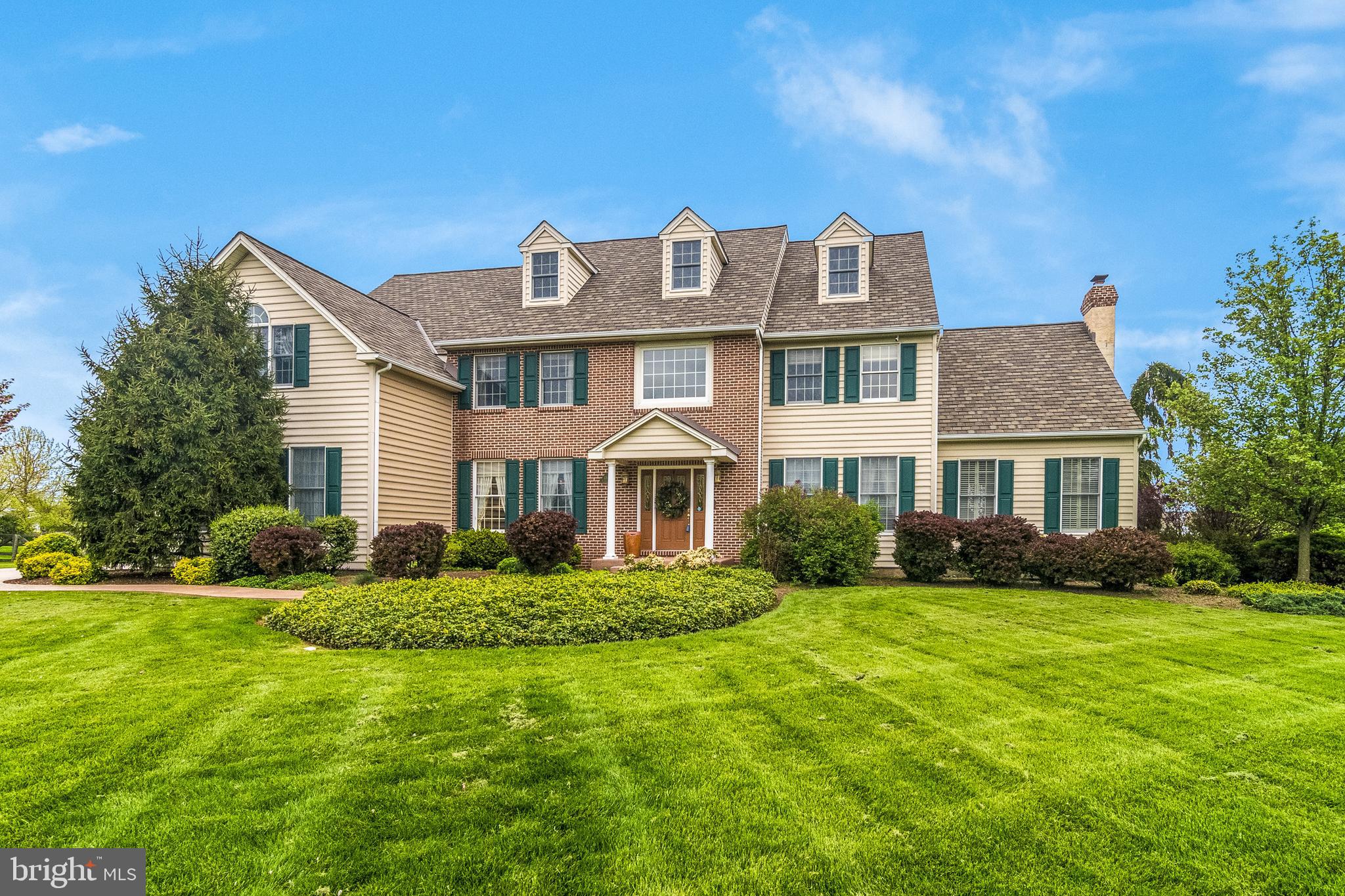 4548 Ridgetop Road Doylestown, PA 18902 - Photo 41 of 41 Brick and siding classic colonial