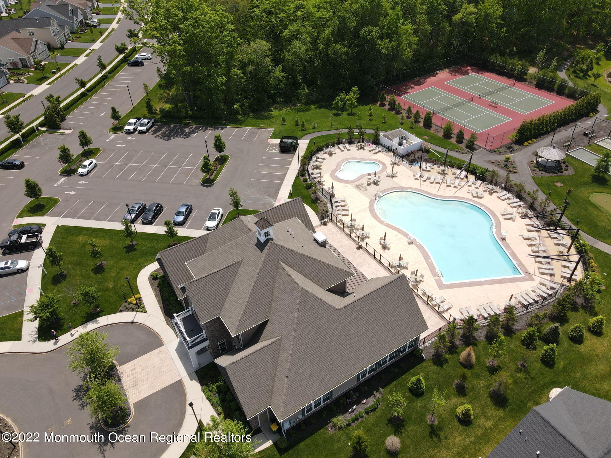 10 Harvest Ridge Road Howell, NJ 07731 - Photo 41 of 53 web_26BF4311-A6BE-4A37-B724-2DB803017B23