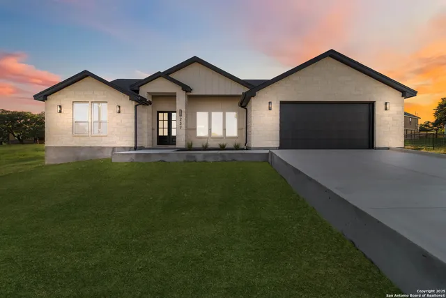 $469,999 | 237 Peter Kleid Loop, Blanco, TX 78606