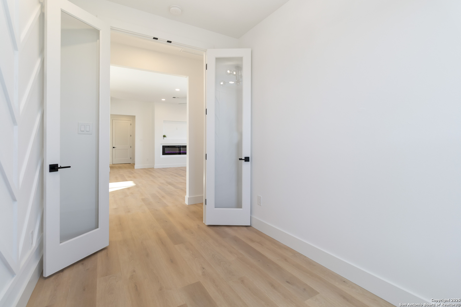 237 Peter Kleid Loop Blanco, TX 78606 - Photo 21 of 31