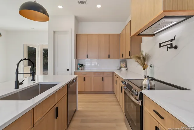 $469,999 | 237 Peter Kleid Loop, Blanco, TX 78606