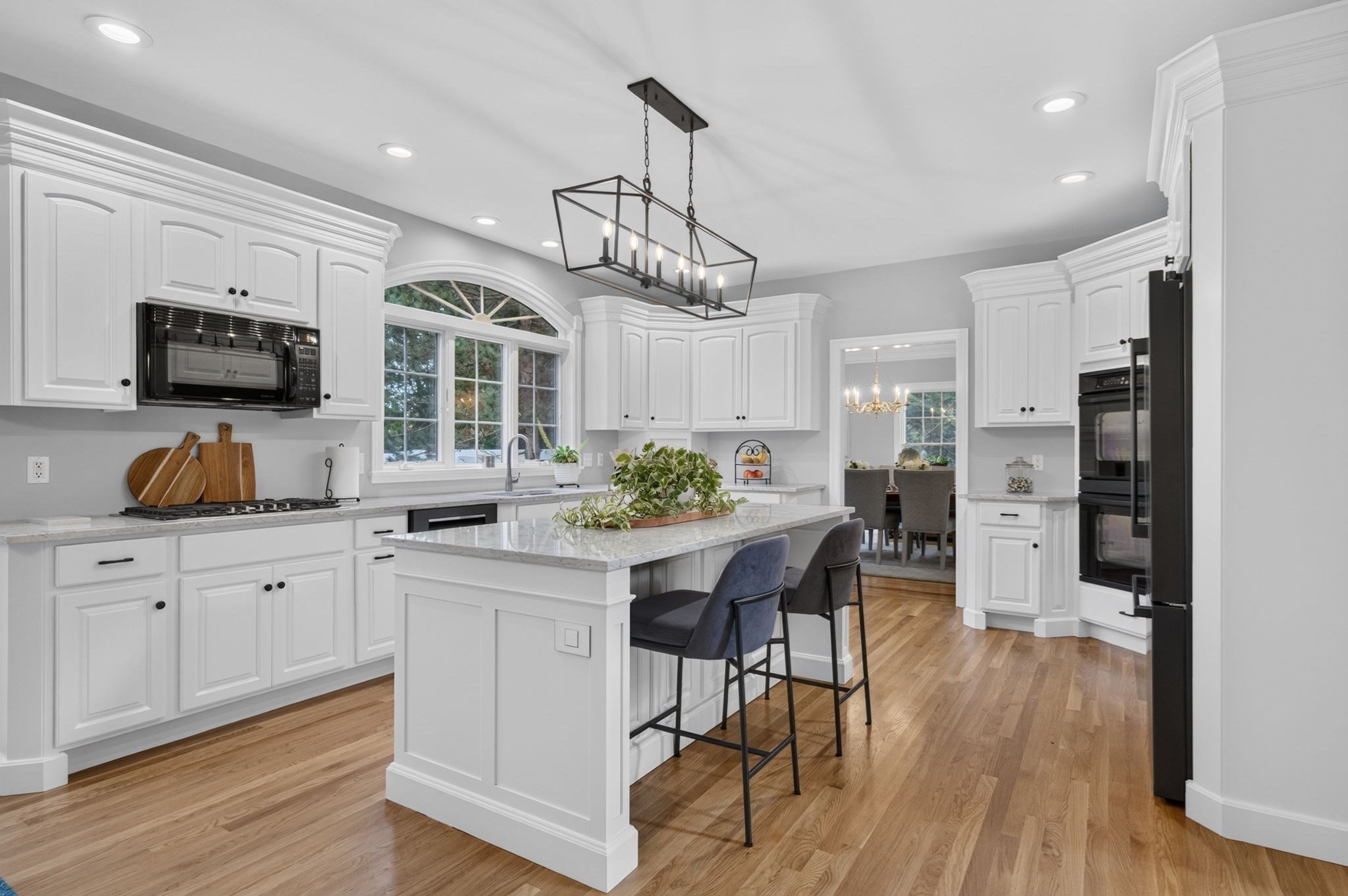 25 Thistle Road North Andover, MA 01845 - Photo 13 of 42 Gallery Image 13