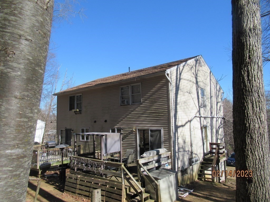 64 Stafford Road Wales, MA 01081 - Photo 10 of 34
