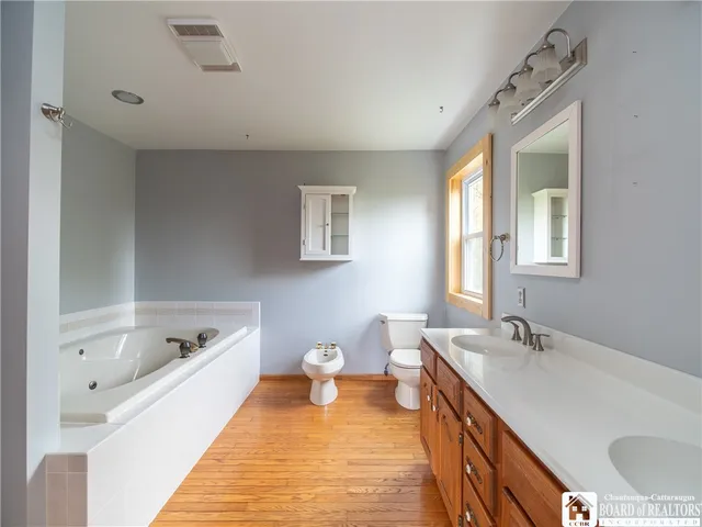 $299,900 | 4 Winding Way, Busti, NY 14750