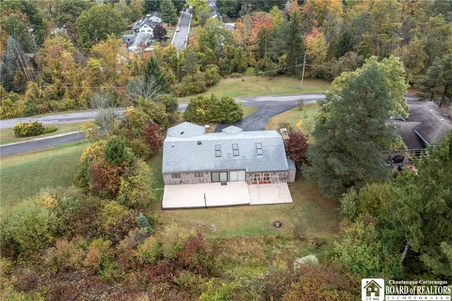 $299,900 | 4 Winding Way, Busti, NY 14750