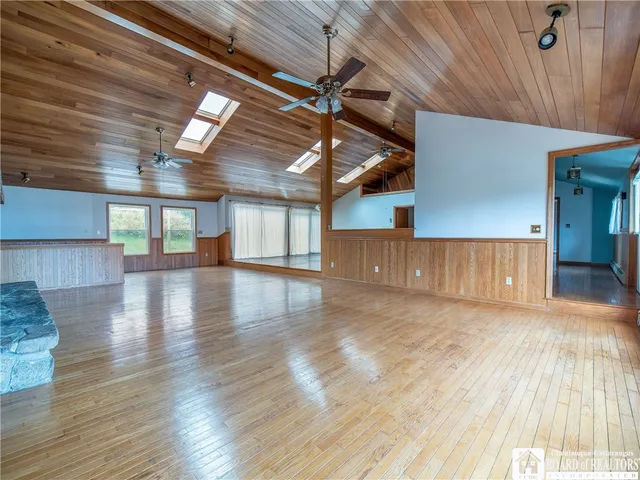 $299,900 | 4 Winding Way, Busti, NY 14750