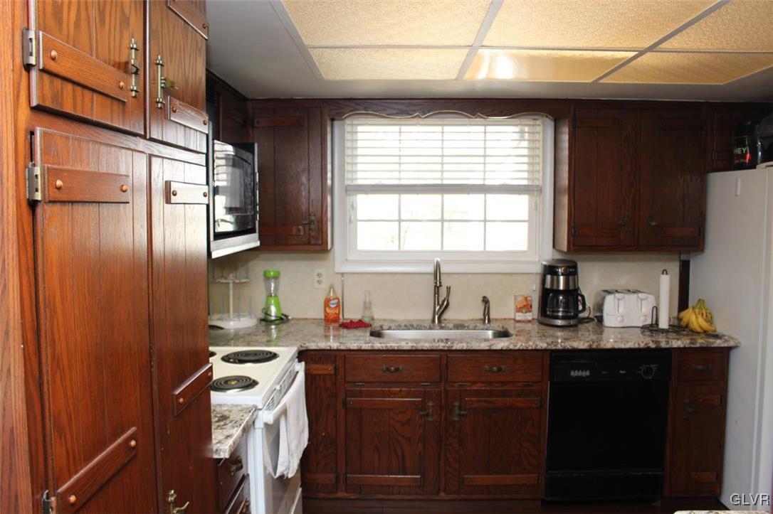 690 Main Road Lehighton, PA 18235 - Photo 19 of 24 Gallery Image 19