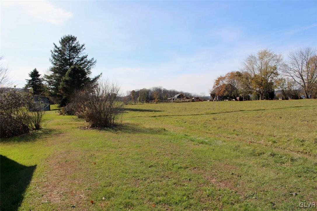 690 Main Road Lehighton, PA 18235 - Photo 4 of 24 Gallery Image 4