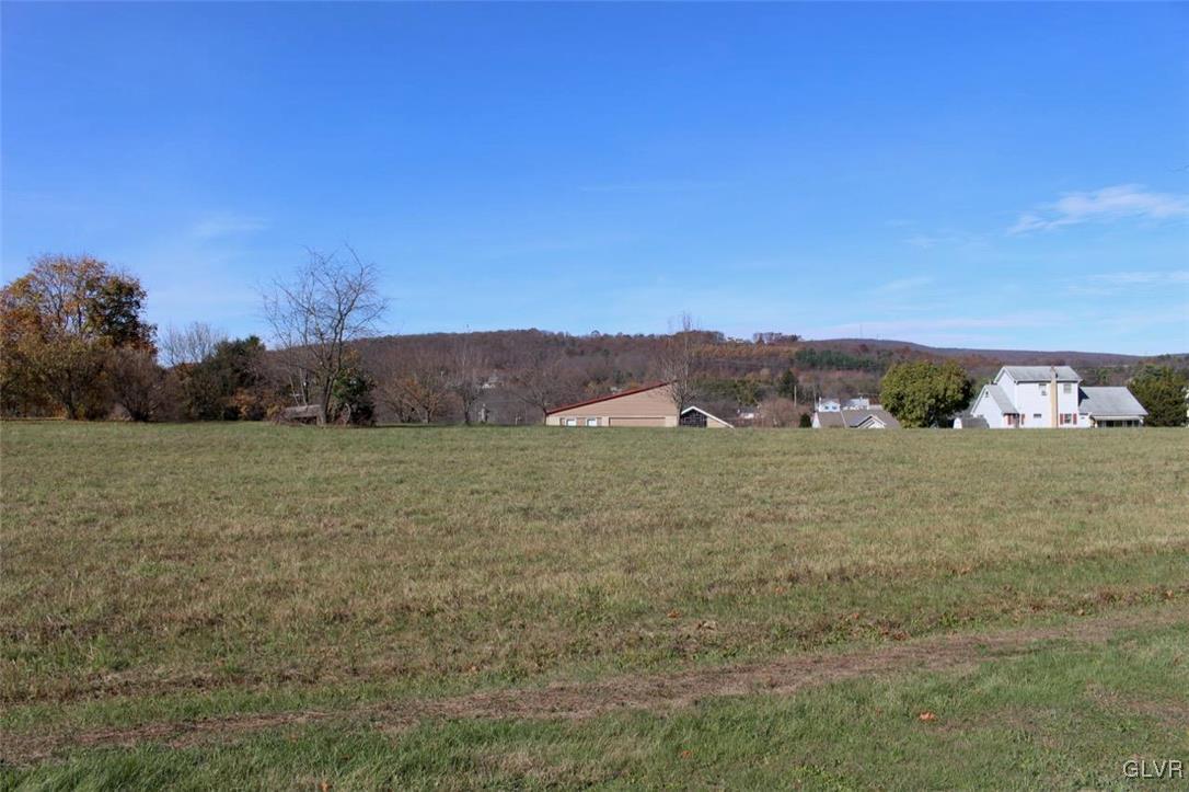 690 Main Road Lehighton, PA 18235 - Photo 5 of 24 Gallery Image 5